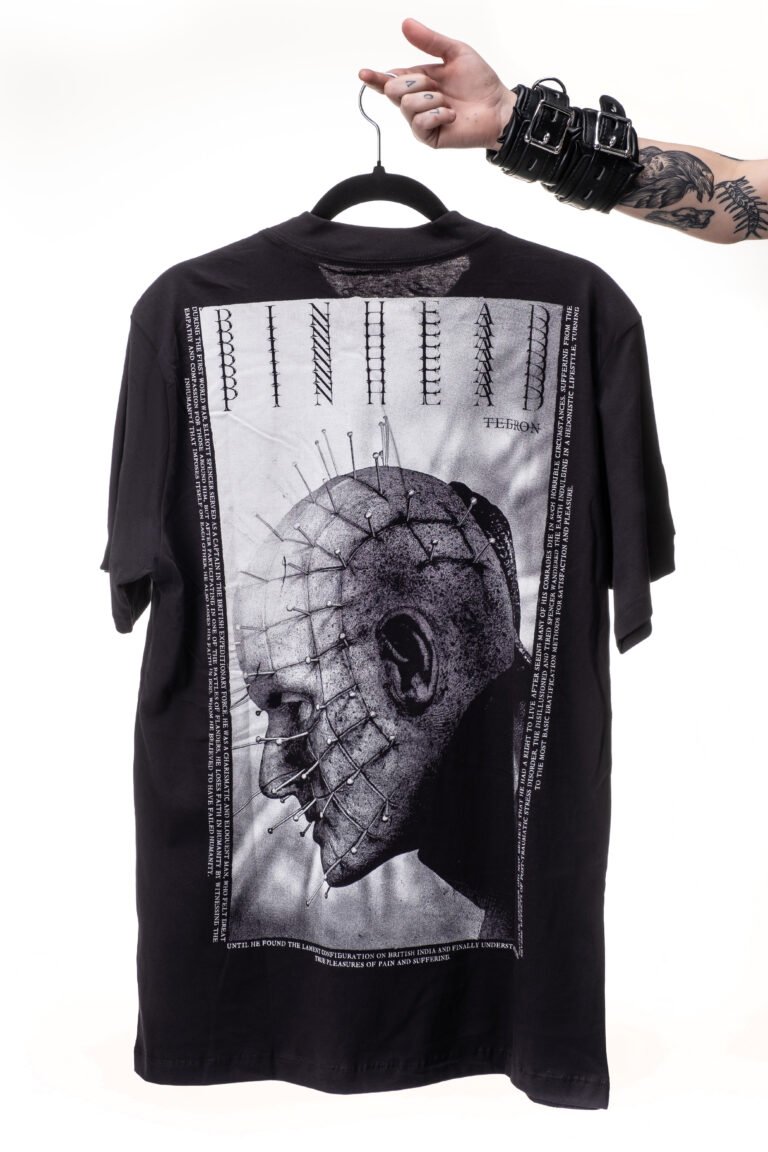 Camiseta Horror Hellraiser da Tegron