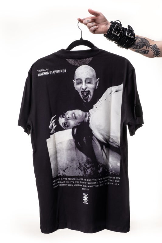 Camiseta Horror Nosferatu – Tegron Clothing